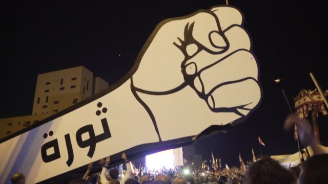 Algerije, Chili, Ecuador, Libanon: Revolutionaire drive in een parlementair moeras?